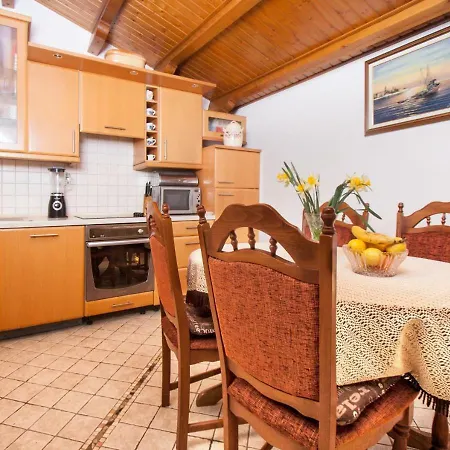 4 Persons App With Great Sea View,ac,wifi,399 Apartmán